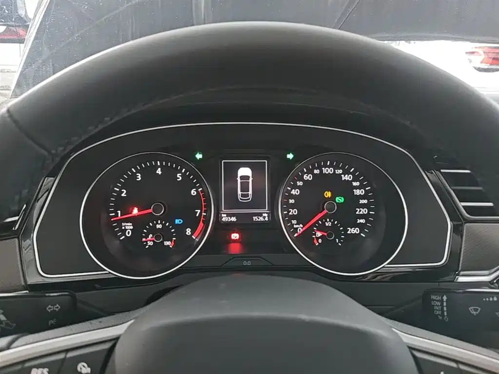 Volkswagen Magotan 2020 330TSI DSG Luxury фото 12