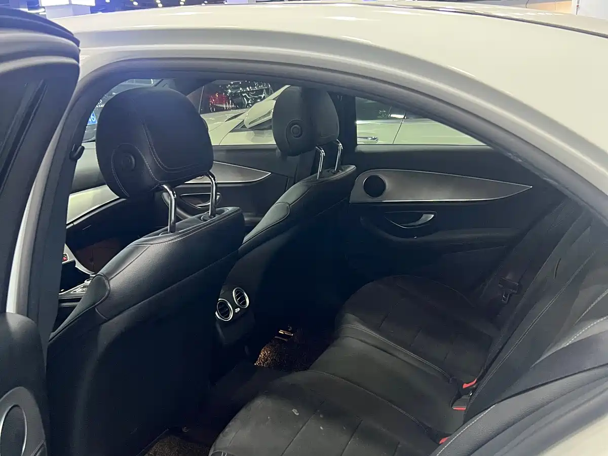 Mercedes-Benz E-Class 2018 E 200 Sport фото 9
