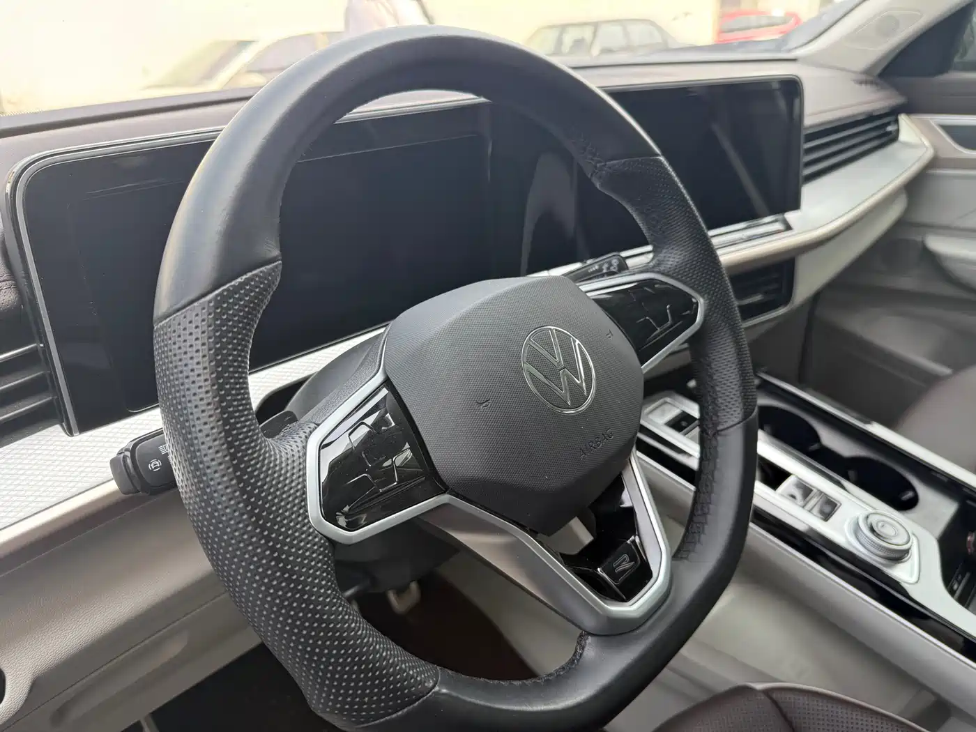 Volkswagen Talagon 2023 380TSI 4WD R-Line Touring Edition фото 4
