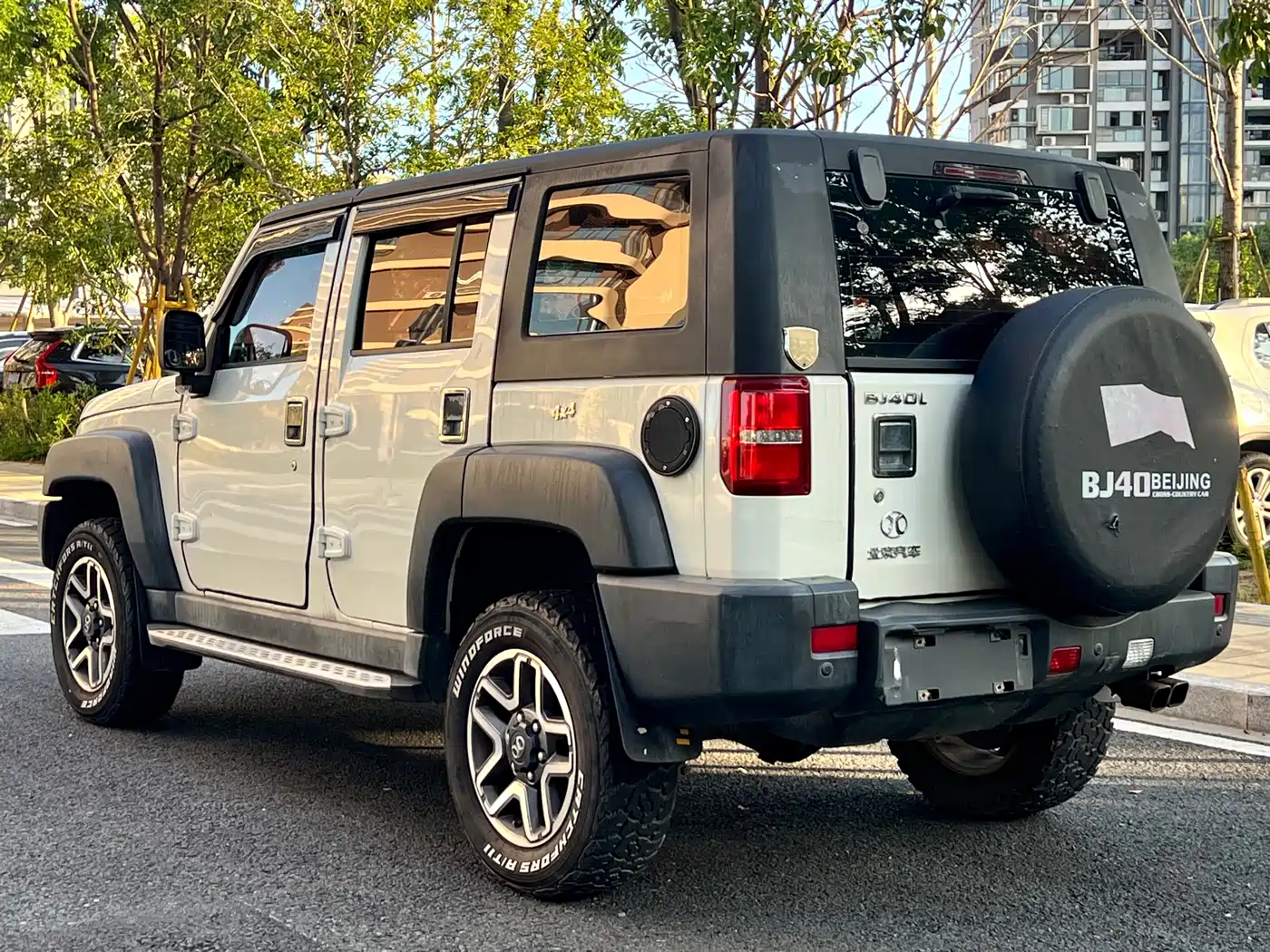 BAIC ORV Beijing Offroad BJ40 2016 Model 40L 2.3T Automatic 2WD Luxury фото 7