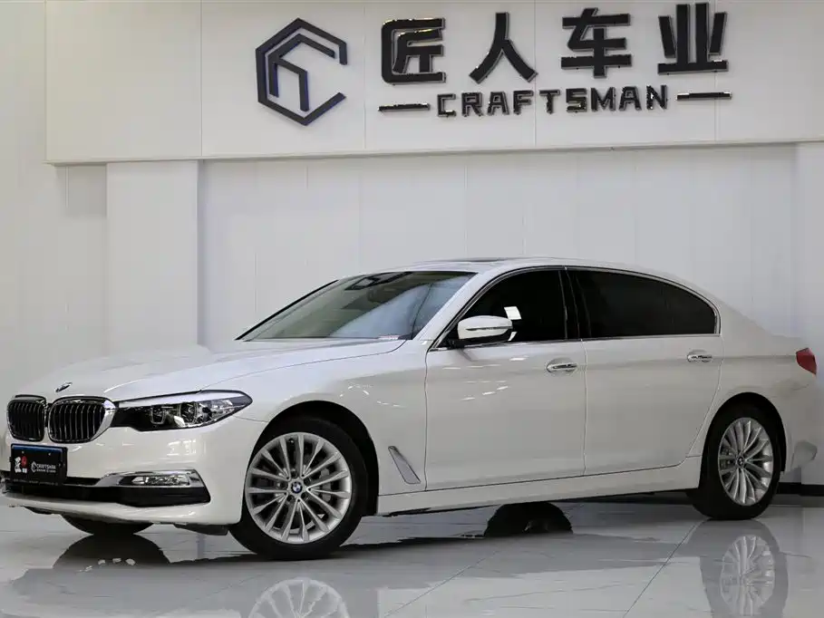 BMW 5 Series 2018 530Li Leading Luxury Package фото 3