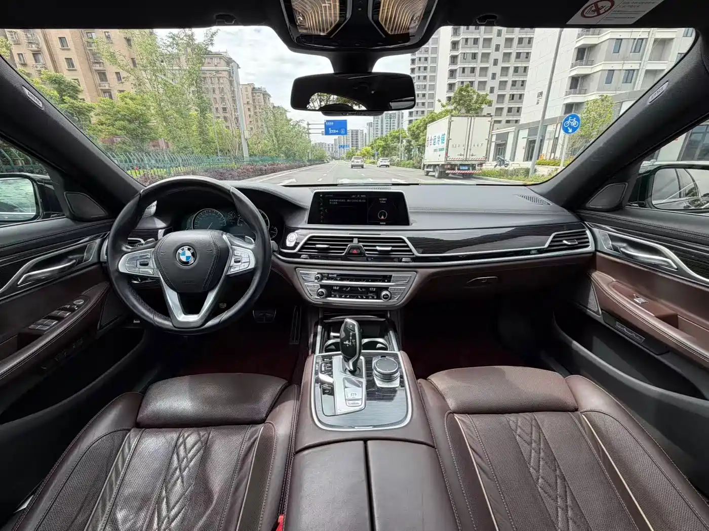 BMW 7 Series 2018 740Li Leading Type M Sport Package фото 4