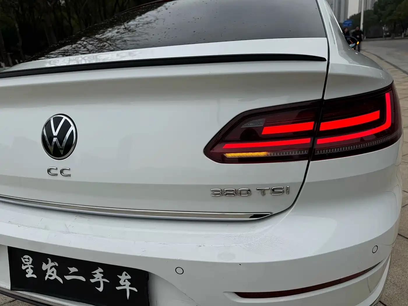 Volkswagen FAW-Volkswagen CC 2021 380TSI Eye-catching Edition фото 14