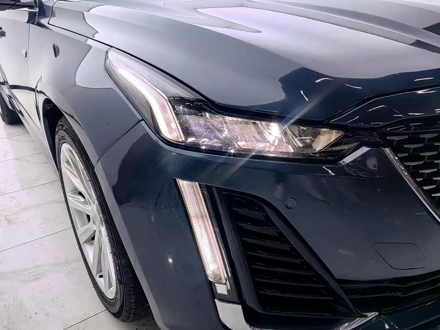 Cadillac CT5 2021 28T Technical фото 16
