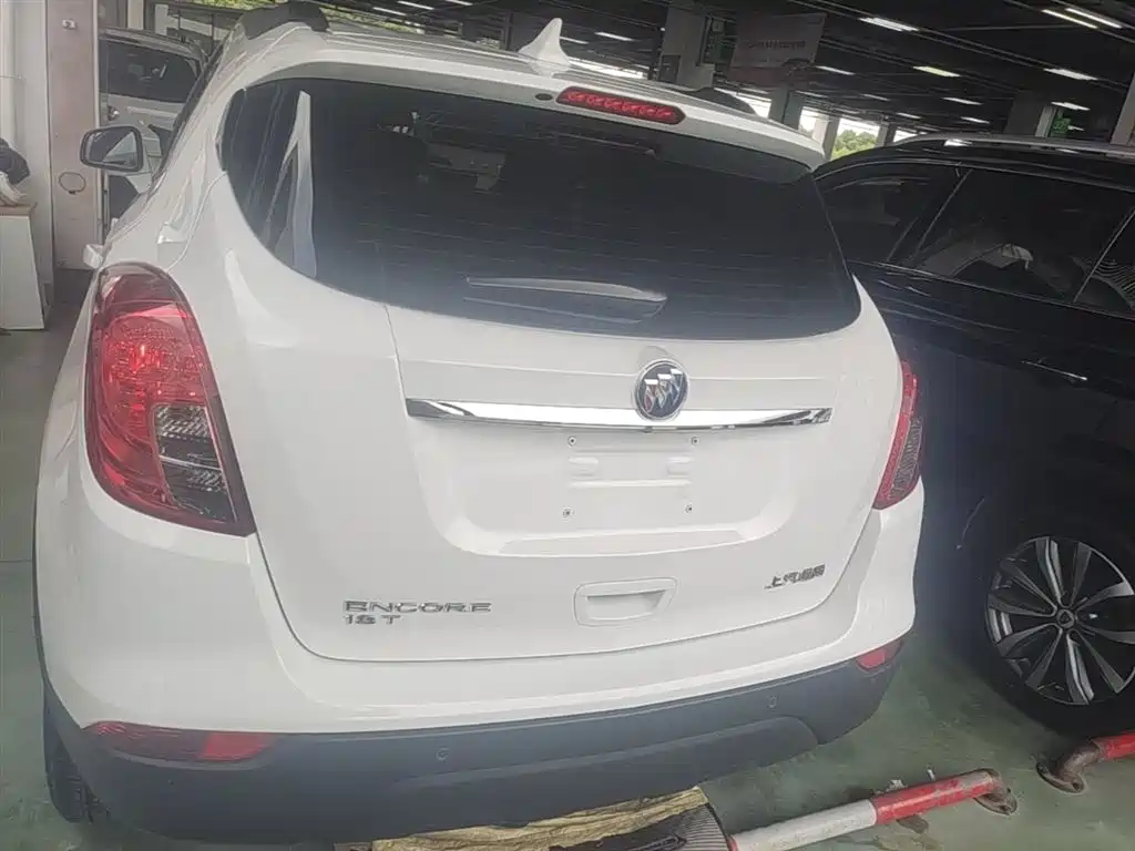 Buick Encore 2018 18T Automatic 2WD Urban Leading фото 6