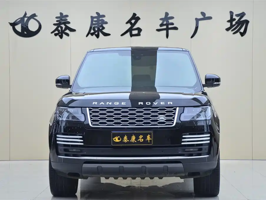 Land Rover Range Rover 2022 3.0 L6 400PS Heritage Extended Classic Edition фото 2
