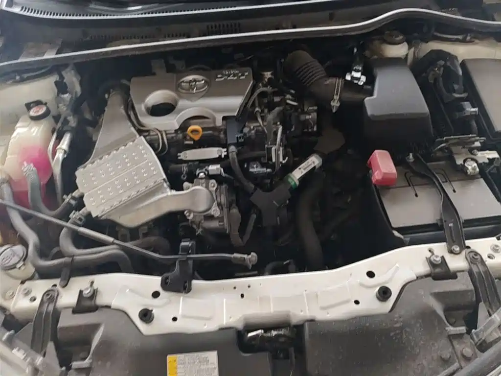 Toyota Corolla 2017 Facelift 1.2T S-CVT GL фото 20