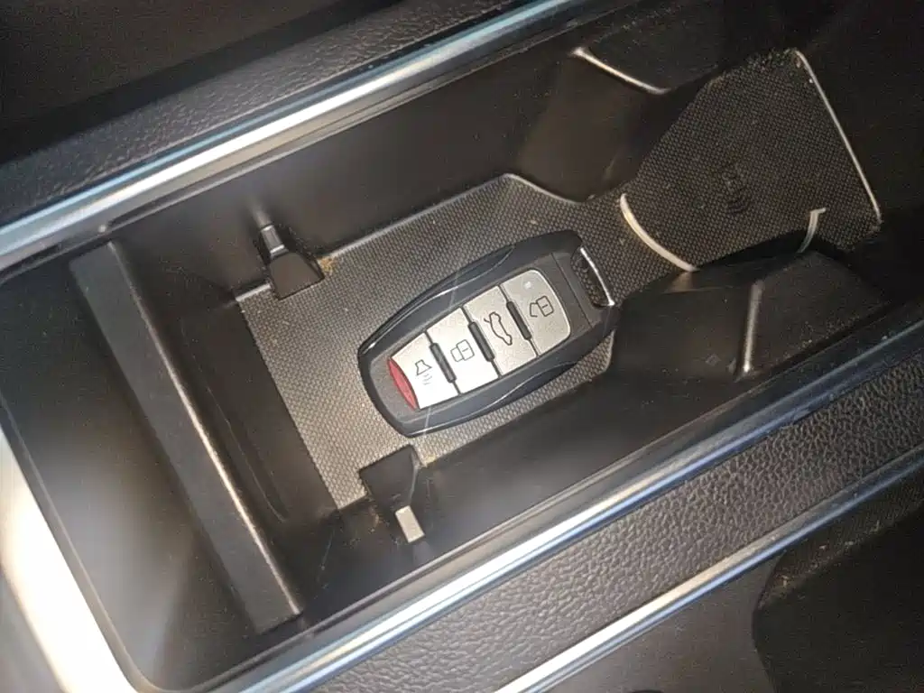 Haval M6 2024 2023 PLUS 1.5T DCT Luxury Smart Connect