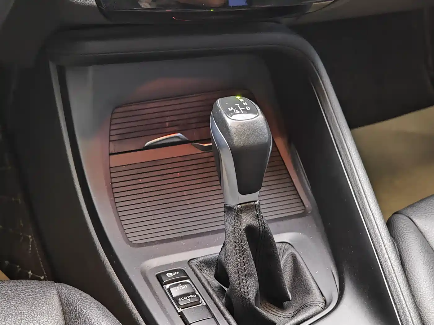 BMW X1 2019 sDrive18Li Fashion Model фото 18