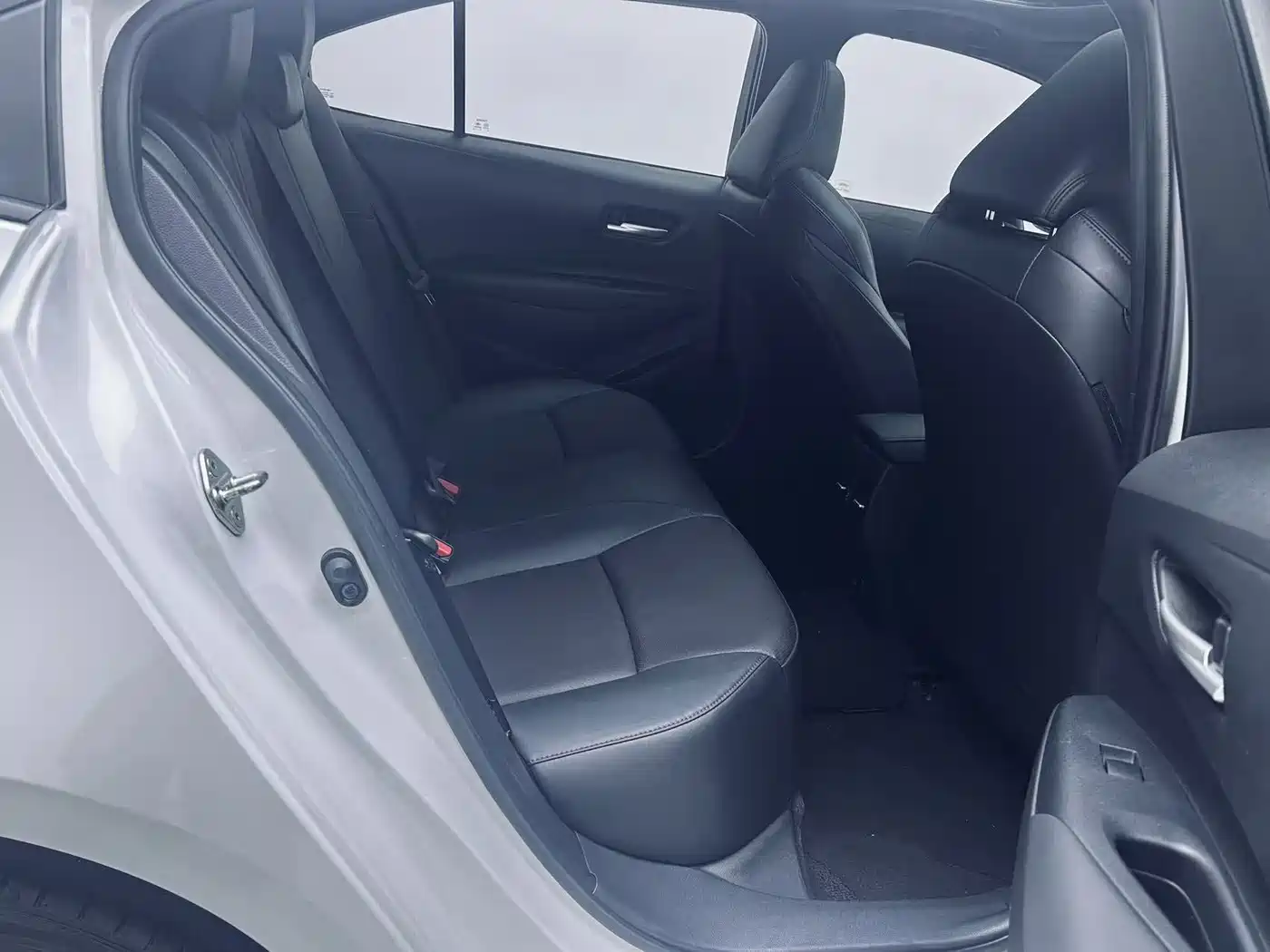 Toyota Levin 2021 185T CVT Sport Edition фото 12