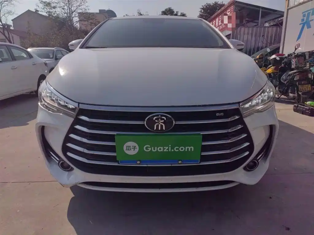 BYD Song MAX 2019 1.5T Auto Smart Connect Dynamic 7-seater China VI фото 3