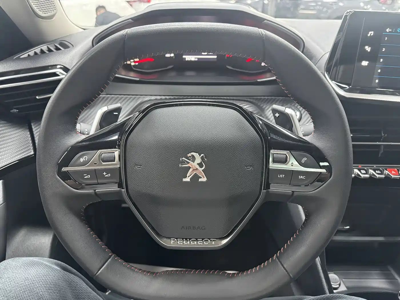 Peugeot 2008 2022 230THP THE ONE фото 19
