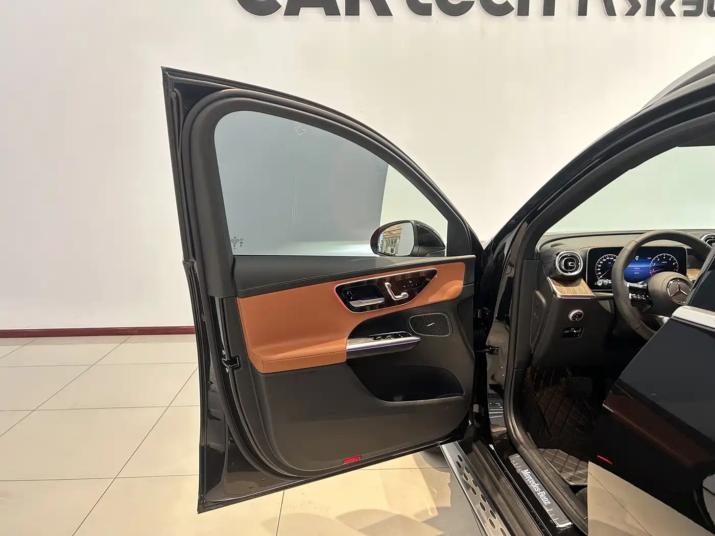 Mercedes-Benz GLC 2026 2025 GLC 300 L 4MATIC Dynamic 5-seater