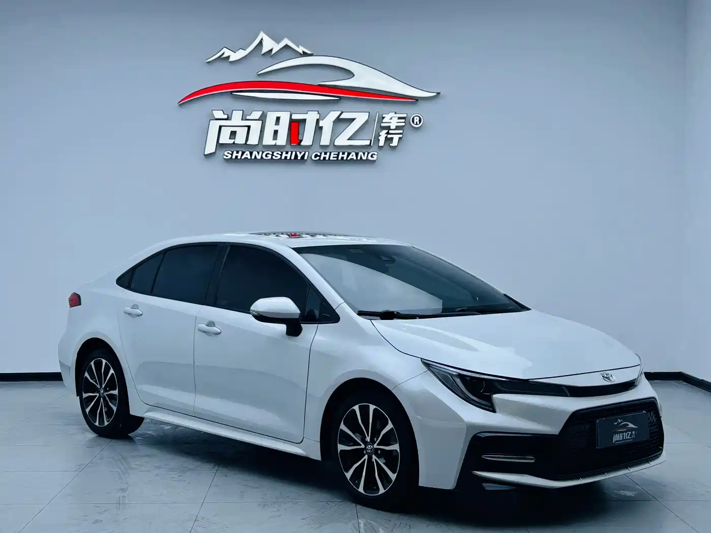 Toyota Levin 2021 185T CVT Sport Edition фото 3
