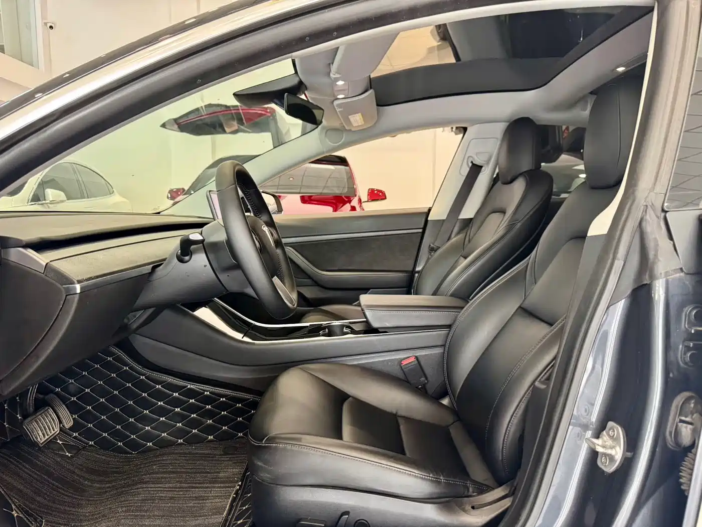 Tesla Model 3 2020 2019 Standard Range Rear-Wheel Drive Upgrade