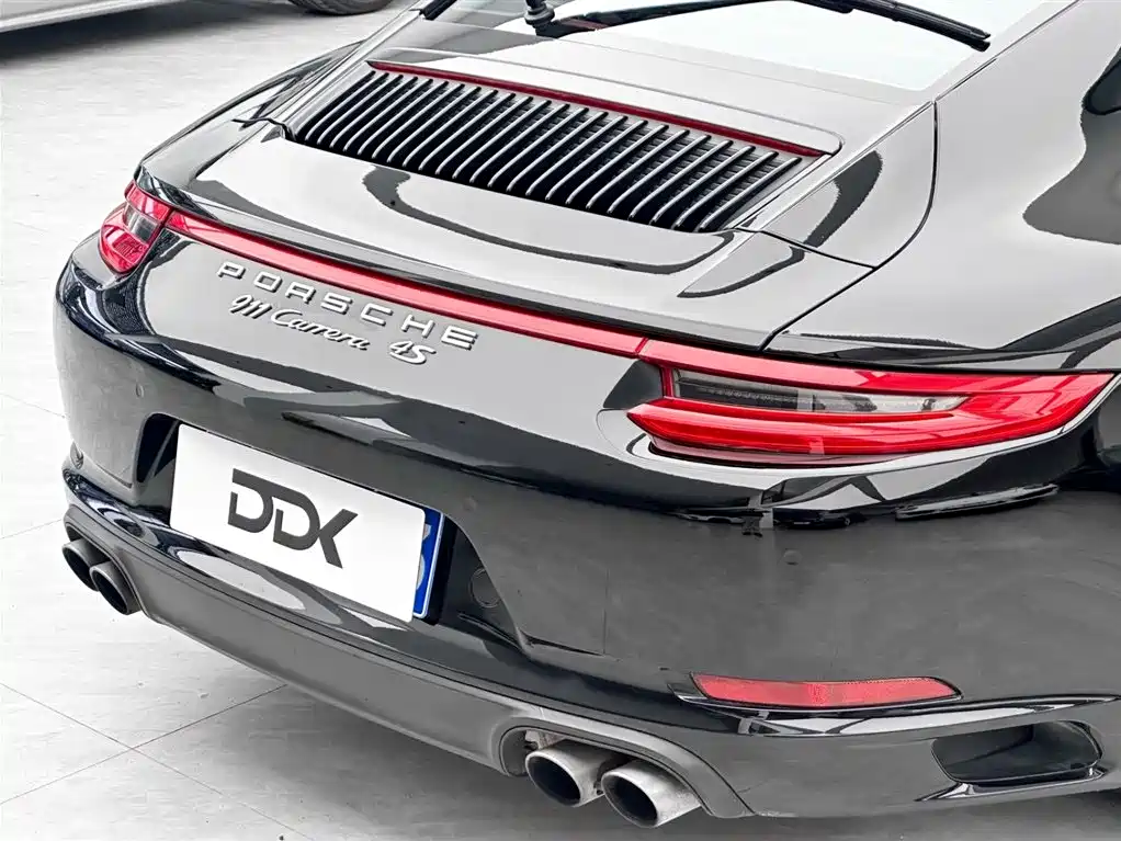 Porsche 911 2016 Carrera 4S 3.0T фото 6