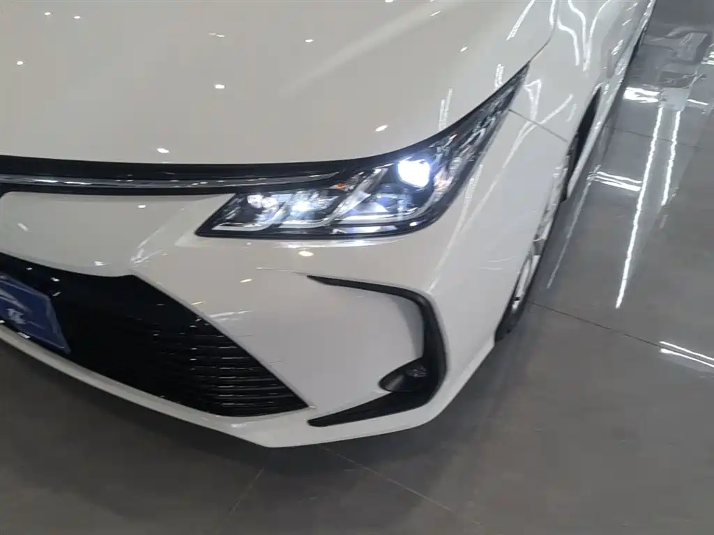 Toyota Corolla 2023 1.2T Elite Edition фото 24
