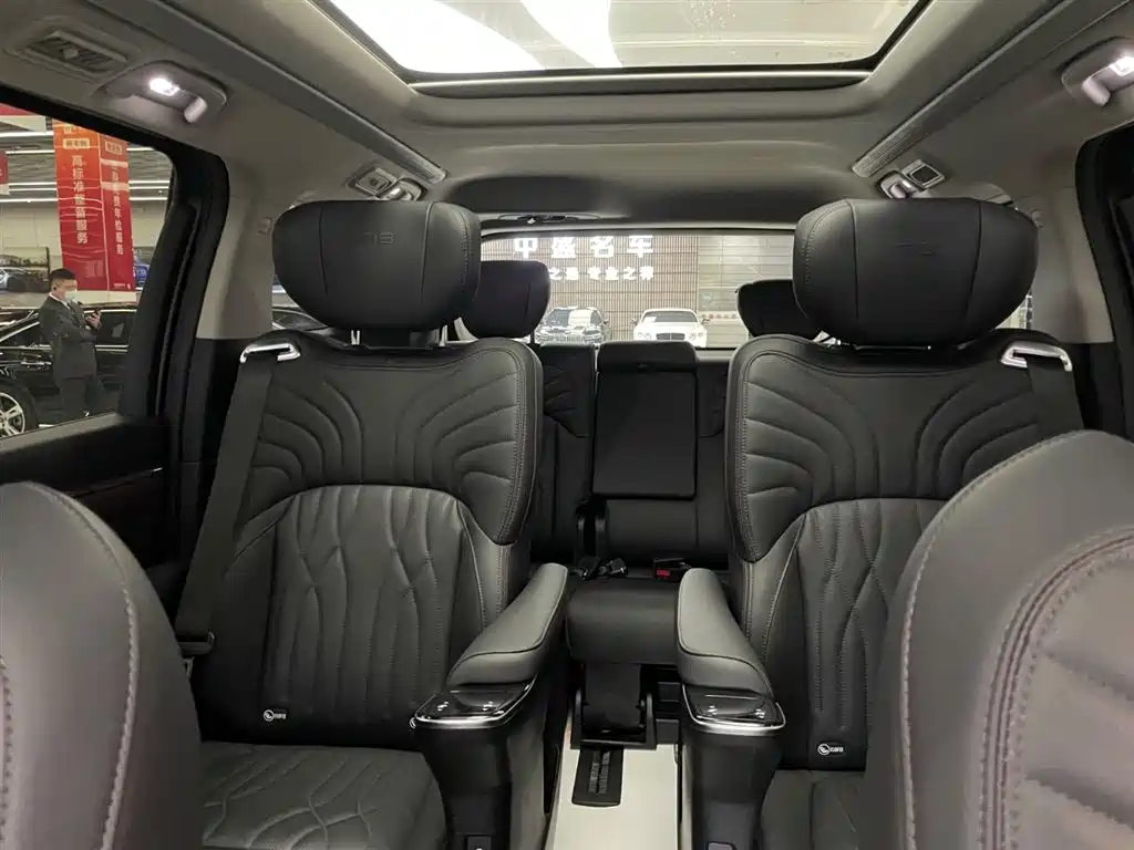 GAC Trumpchi Trumpchi M8 2024 Master Series 400T Ultimate Edition фото 12
