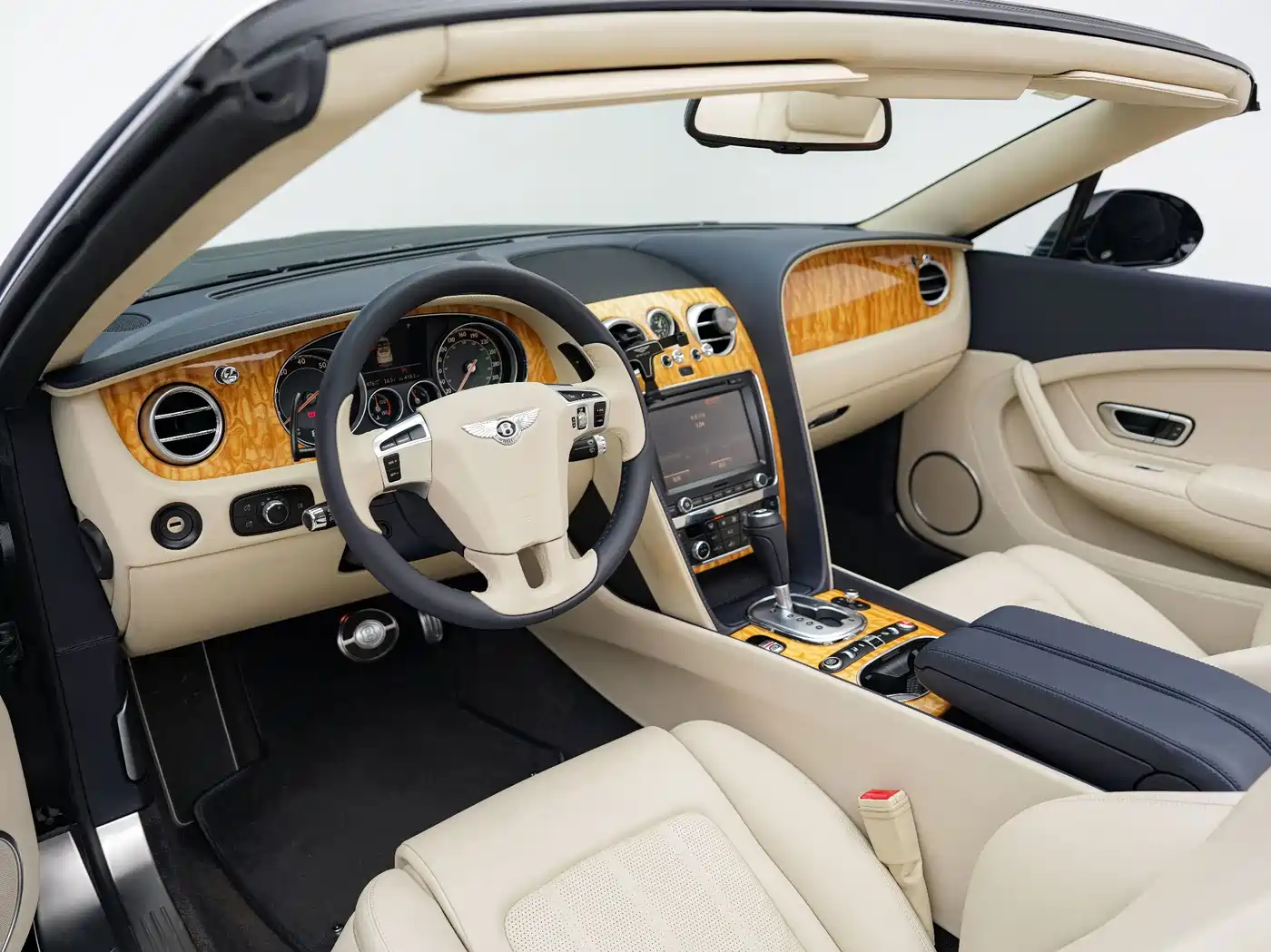 Bentley Continental 2013 2012 6.0T GTC W12