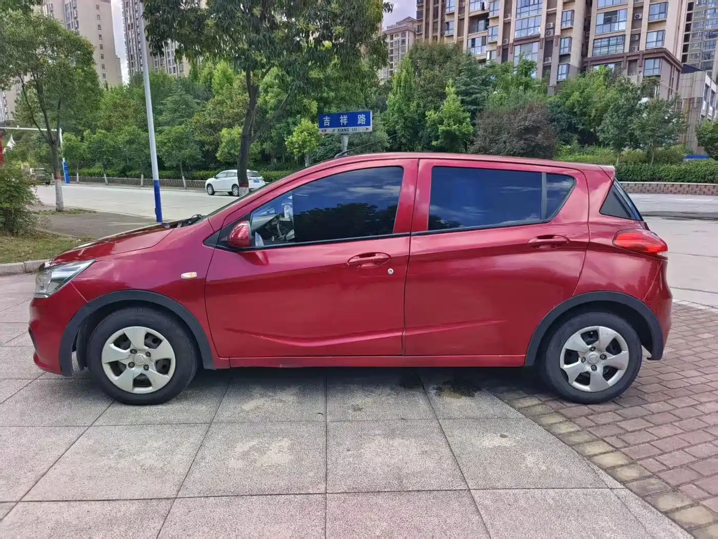 Фото 3 - Baojun 310