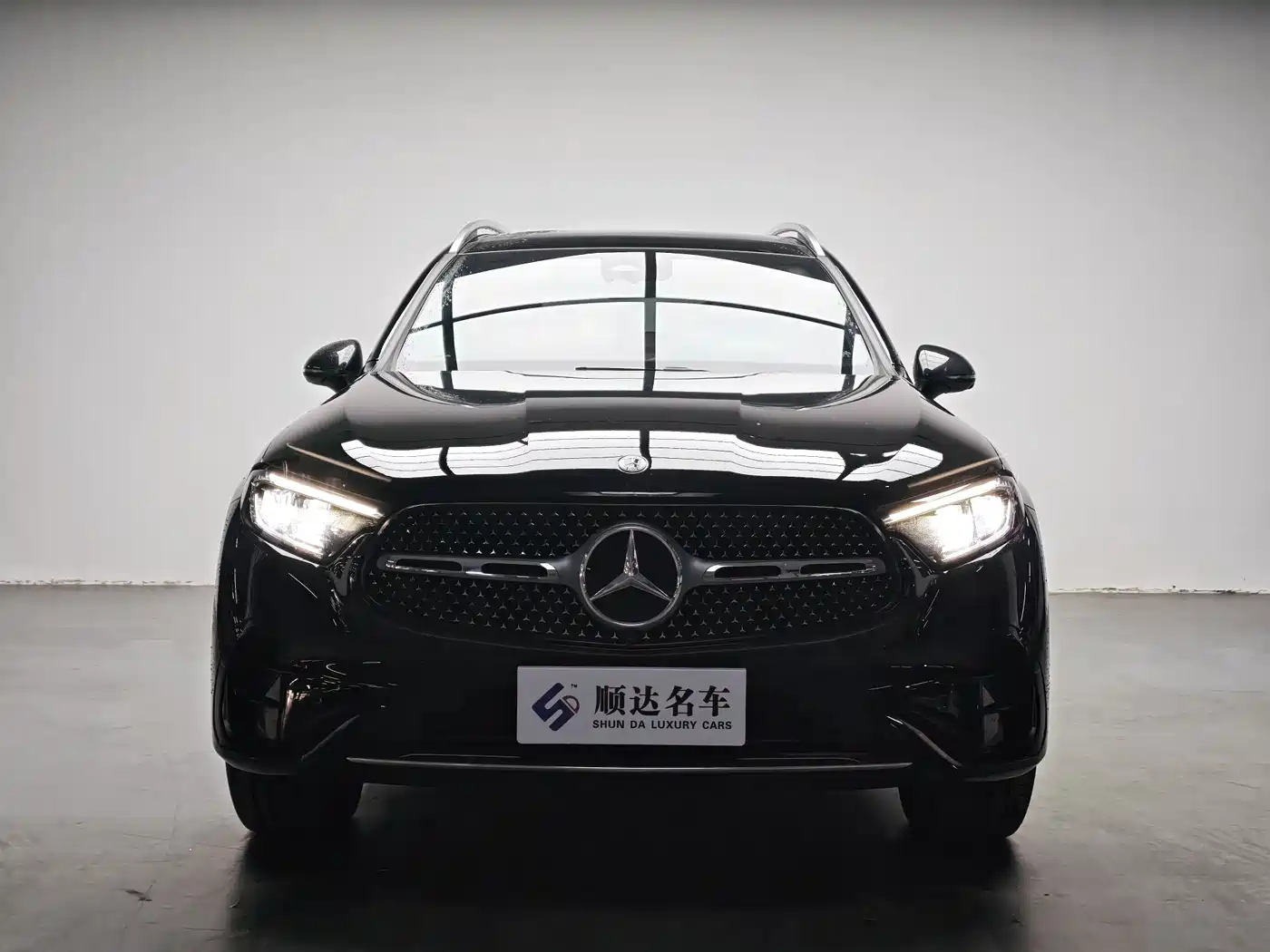 Mercedes-Benz GLC 2024 GLC 300 L 4MATIC Dynamic 7-seater фото 2