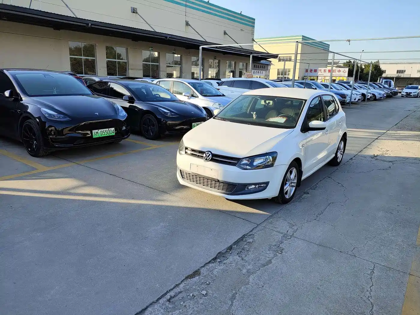 Фото 1 - Volkswagen Polo