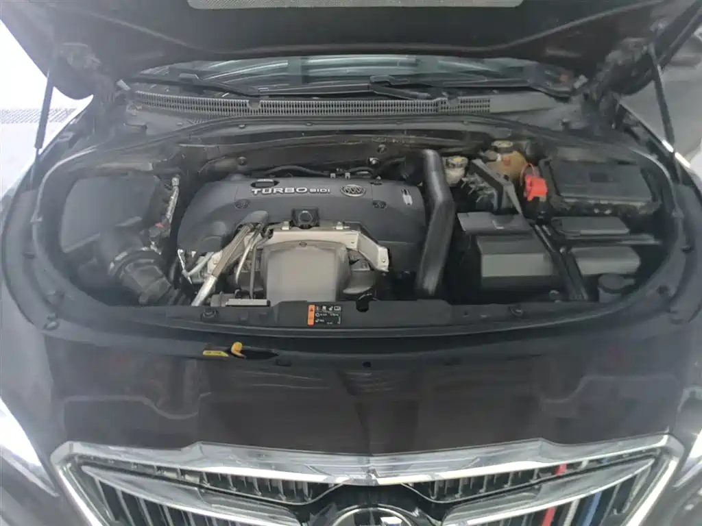 Buick LaCrosse 2018 Model 28T Luxury Edition фото 20