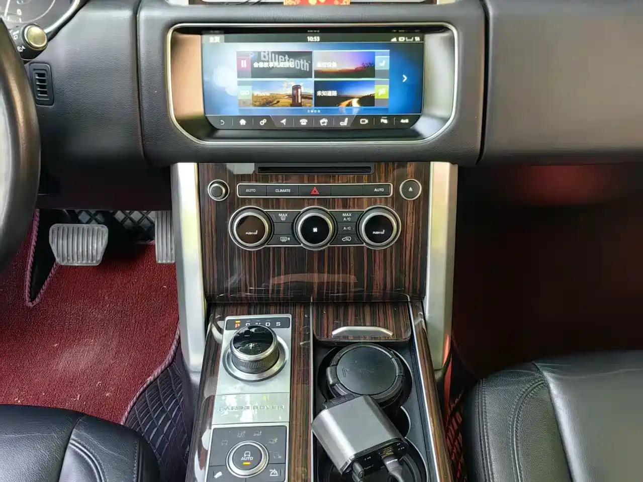 Land Rover Range Rover 2017 3.0 SC V6 Golden Age Edition фото 7