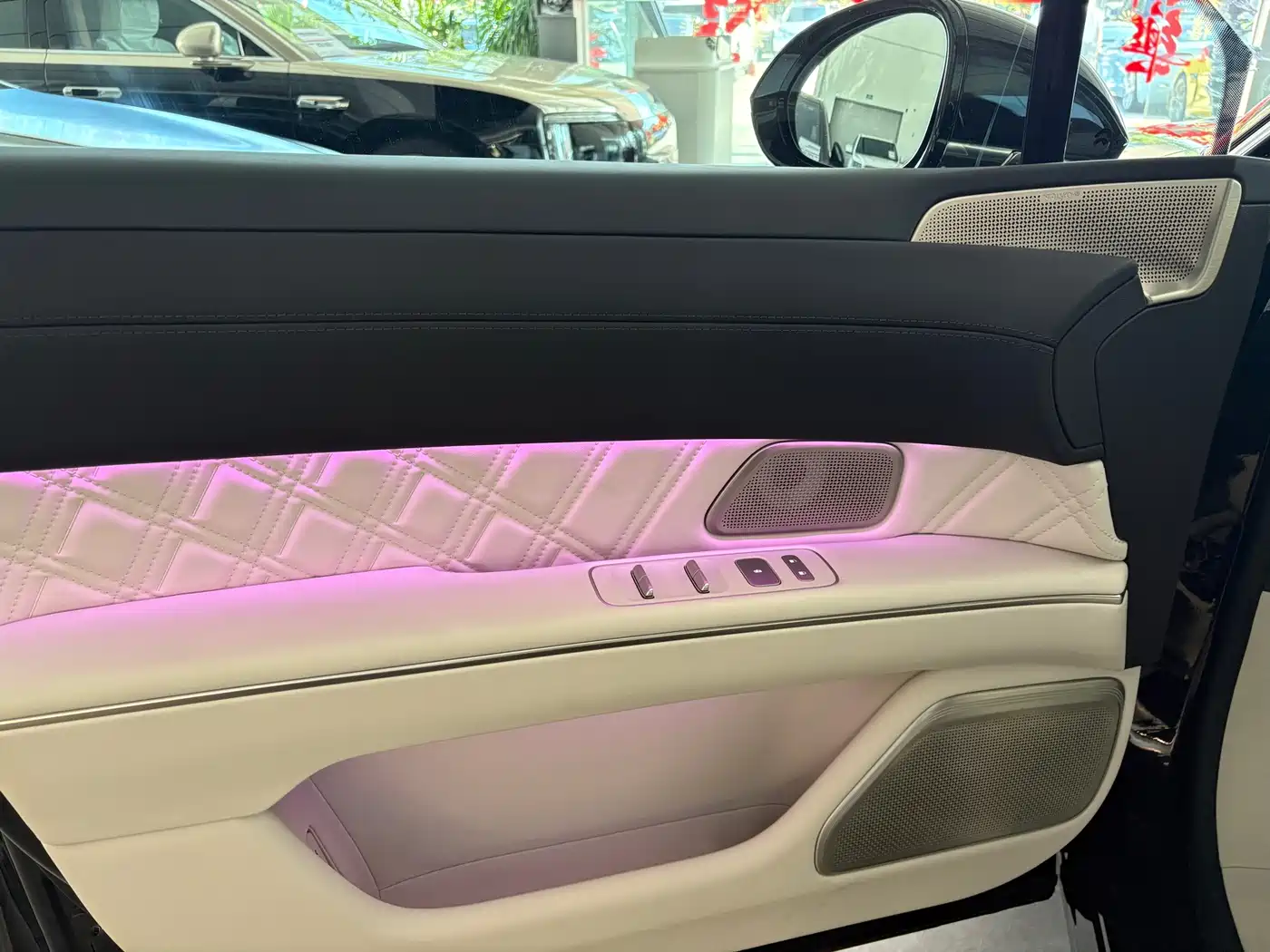 NIO ET9, миниатюра 5