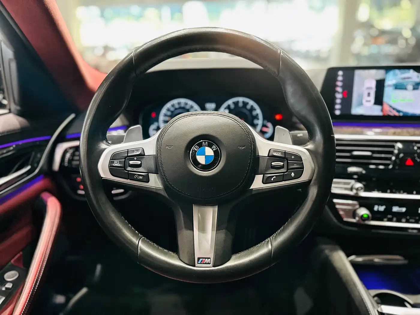 BMW 5 Series 2019 530Li Leading M Sport Package фото 10