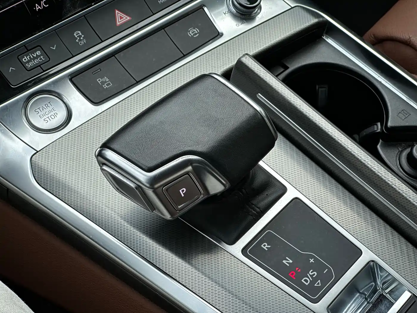 Audi A6L 2019 45 TFSI Premium Elegance фото 15