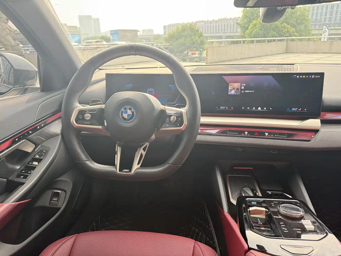 BMW i5 2024 eDrive 35L M Sport Package фото 18