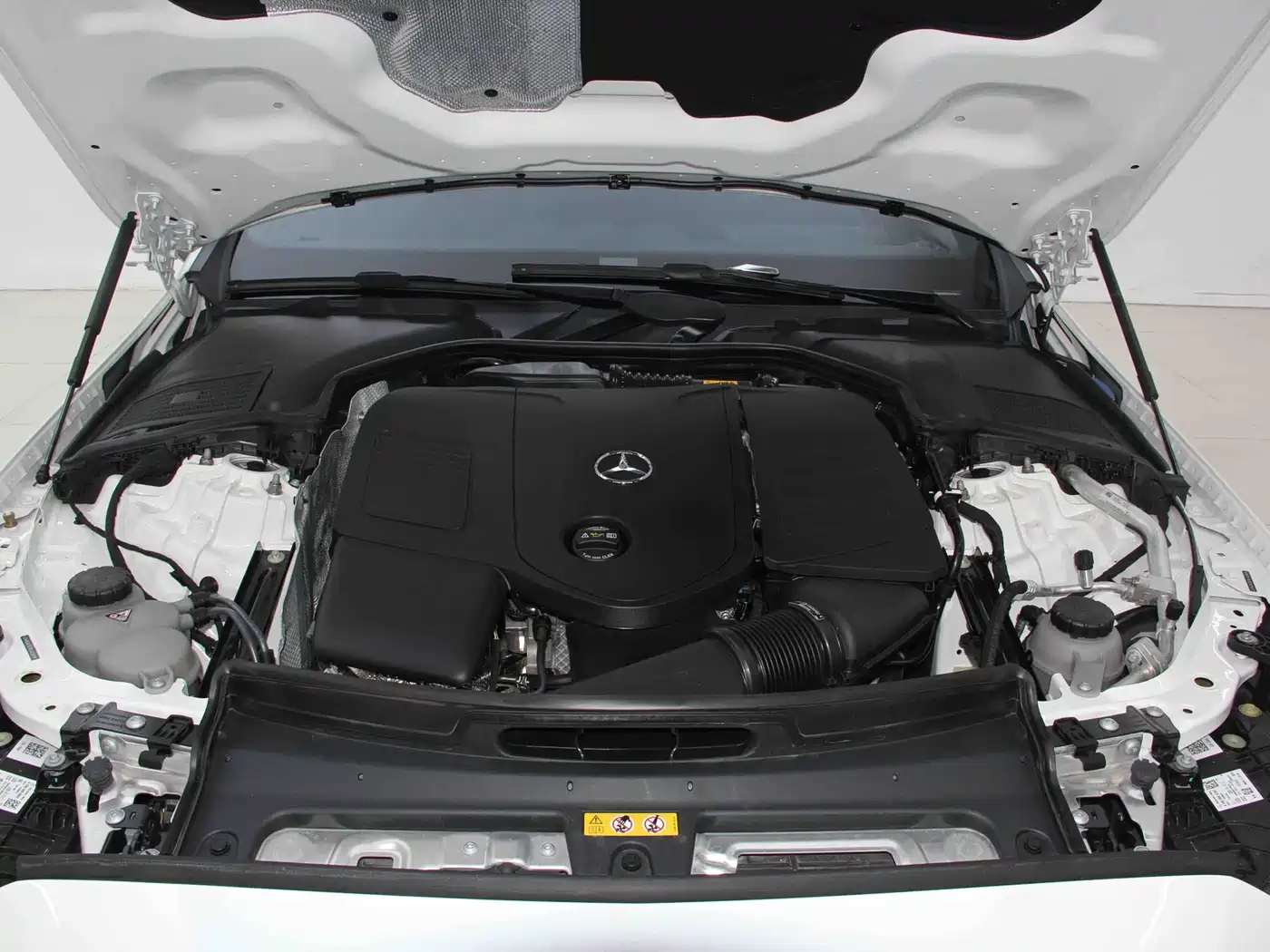 Mercedes-Benz C-Class 2024 Facelift C 260 L Sport фото 25