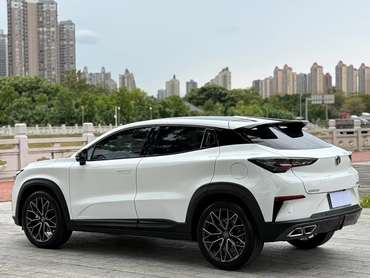 CHANGAN UNI-T