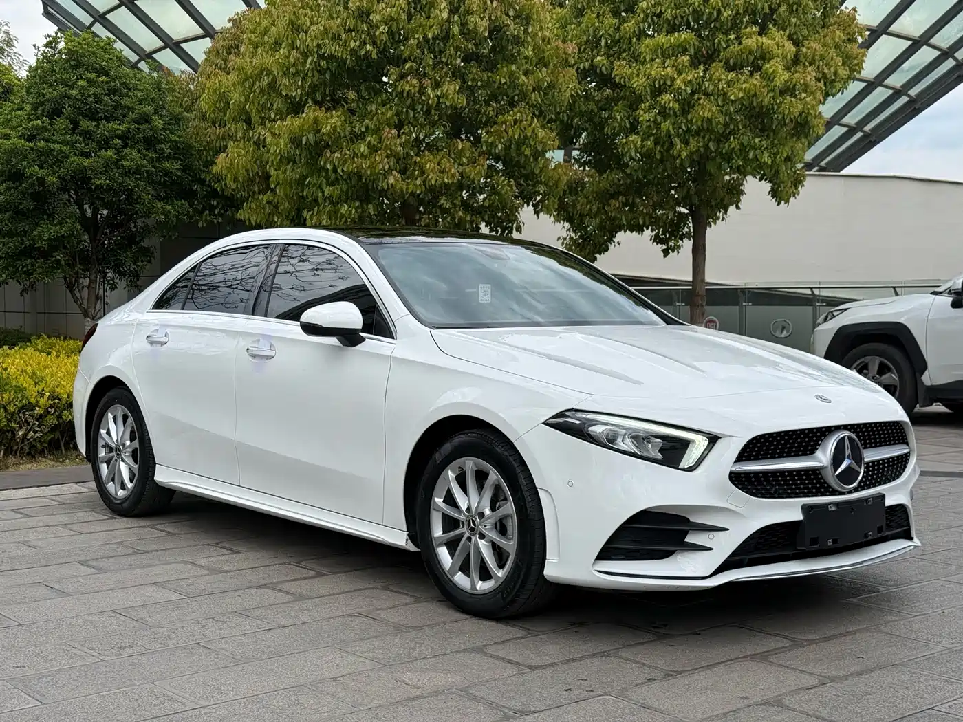 Mercedes-Benz A-Class 2021 A 200 L Sport Sedan Dynamic Type фото 3