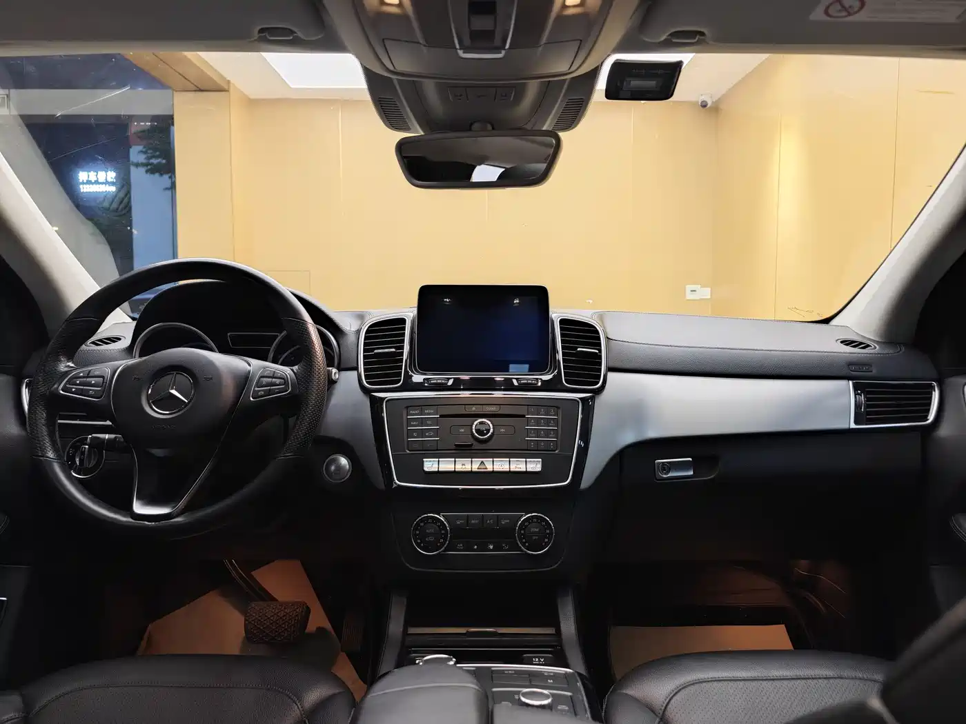 Mercedes-Benz GLE Coupe 2018 GLE 400 4MATIC Coupe SUV фото 20