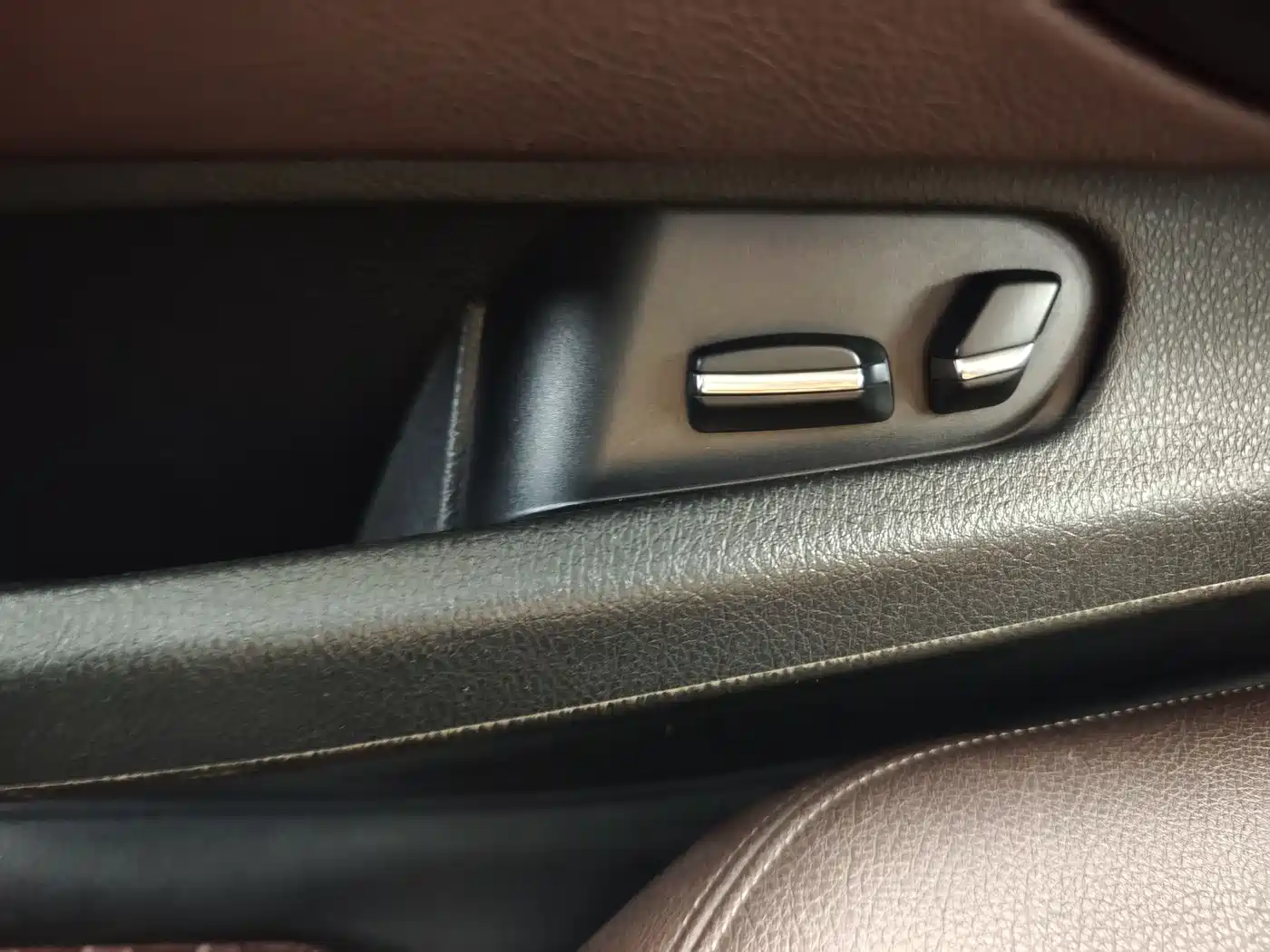 BMW 3 Series 2018 320Li Leading Luxury Package фото 15