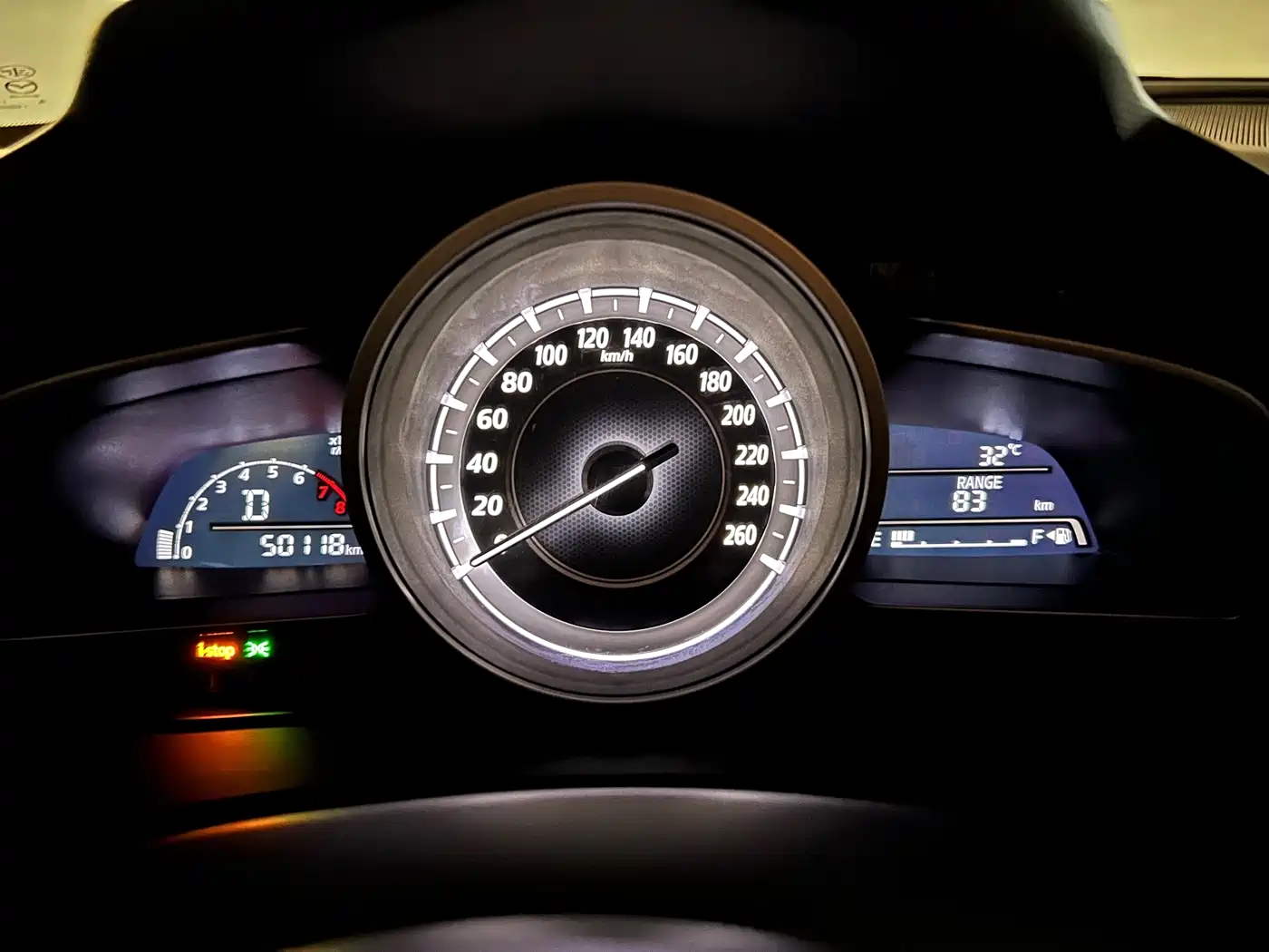 Фото 21 - Mazda CX-4