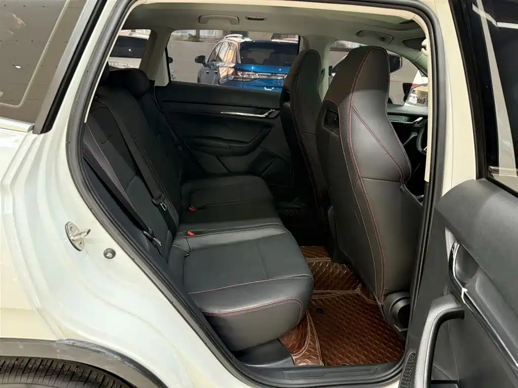 Škoda Kamiq 2023 Facelift GT 1.5L Auto Premium Edition фото 21