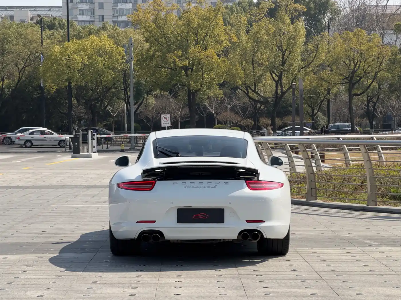 Porsche 911 2012 Carrera S 3.8L фото 4