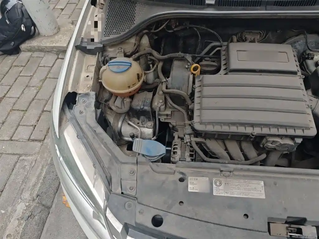 Volkswagen Santana 2015 1.4L Manual Trend Edition фото 21