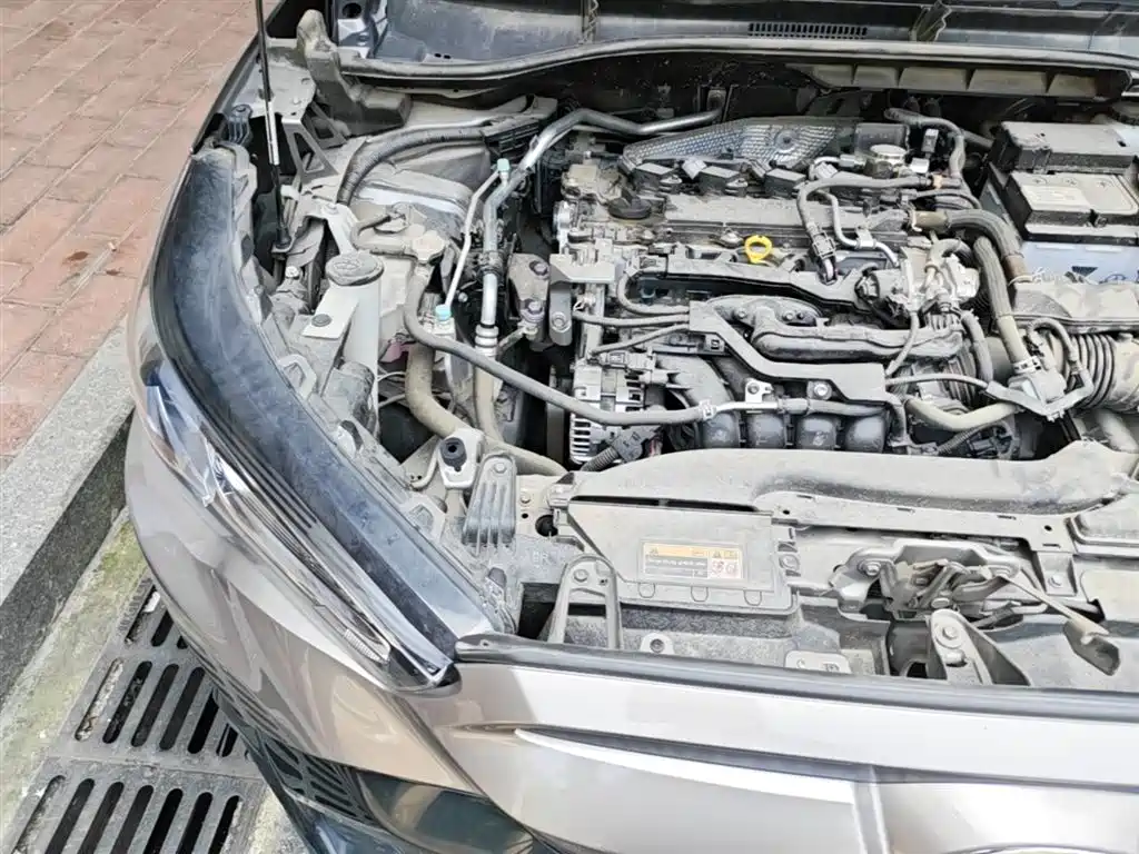 Toyota Frontlander 2023 2.0L CVT Elite Edition фото 21