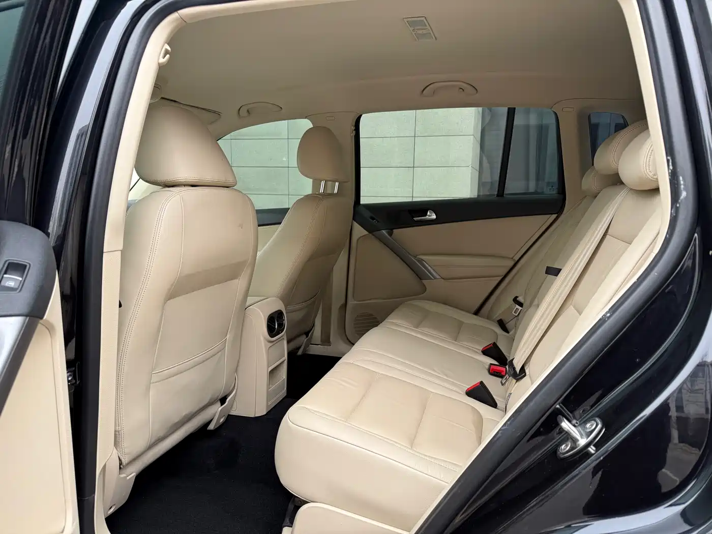 Volkswagen Tiguan 2012 1.8TSI Automatic 4WD Trend Edition фото 8