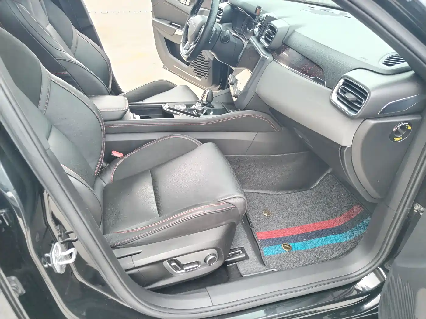 Lynk & Co 03 2018 1.5TD DCT Power Pro Version China V фото 16