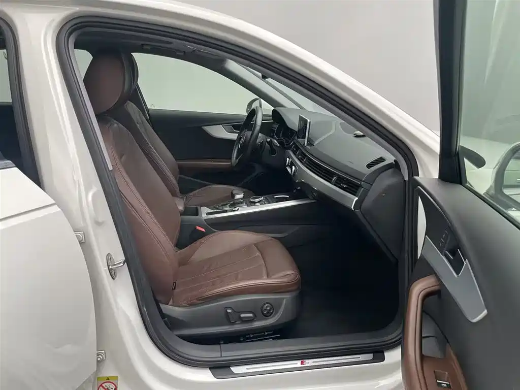 Audi A4L 2019 40 TFSI Fashion (China V) фото 18