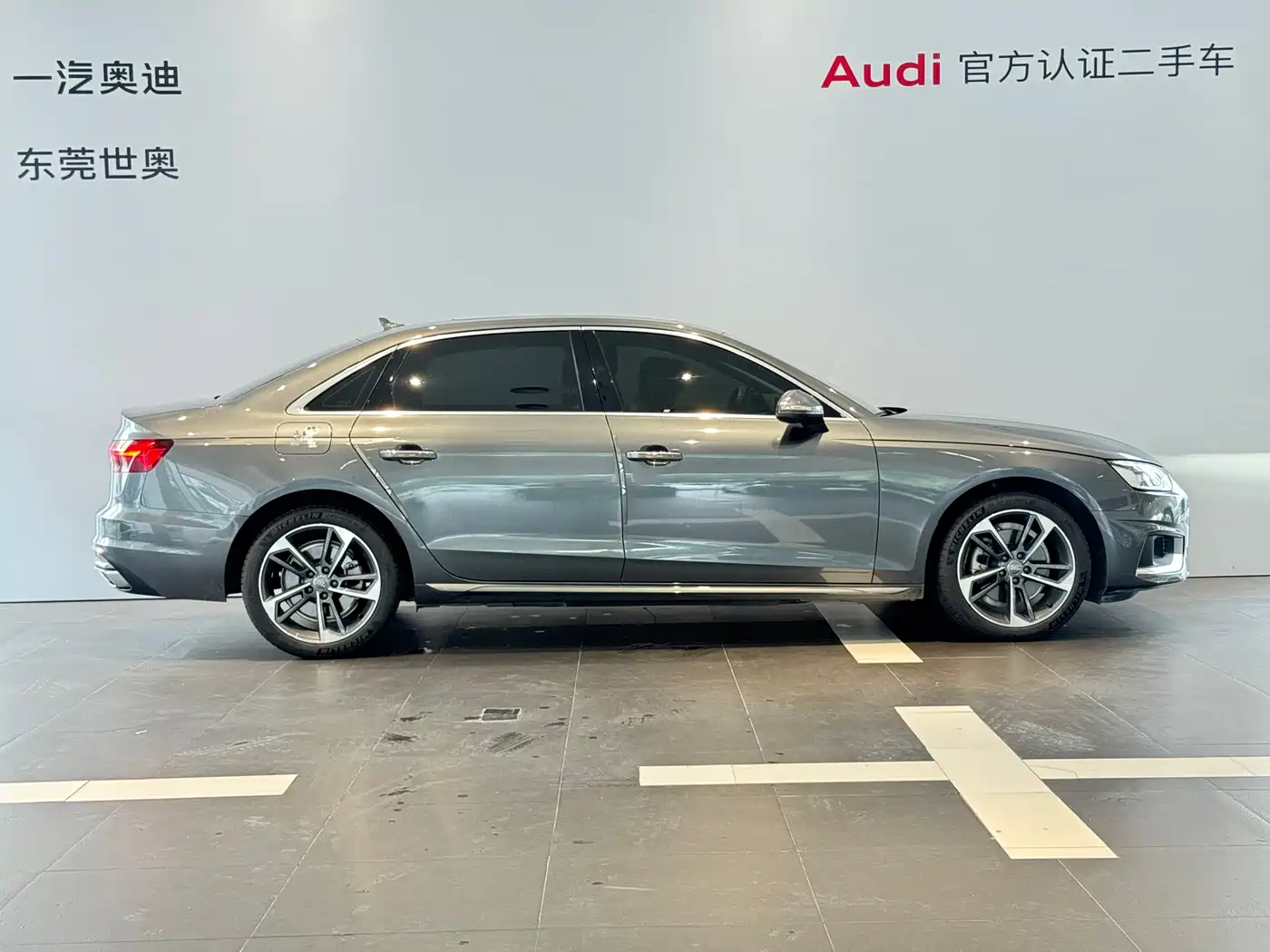 Audi A4L 2020 40 TFSI Fashion Elegance фото 3