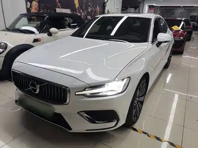Volvo S60 PHEV