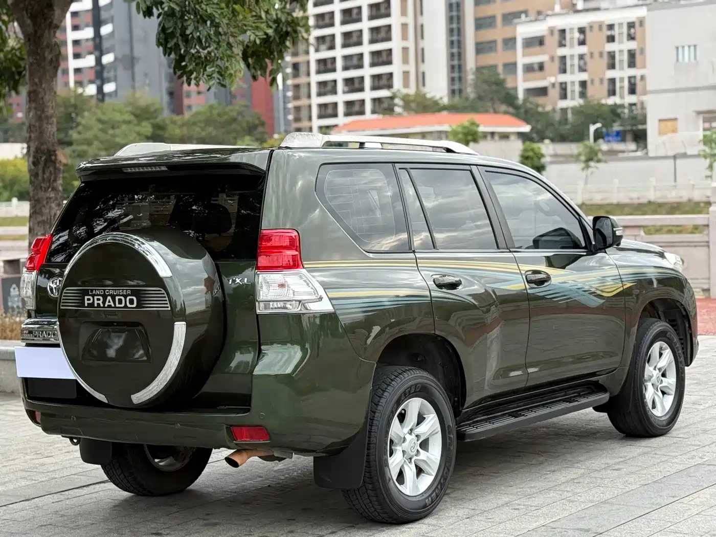 Toyota Prado (Import) 2010 2.7L Auto Luxury фото 14