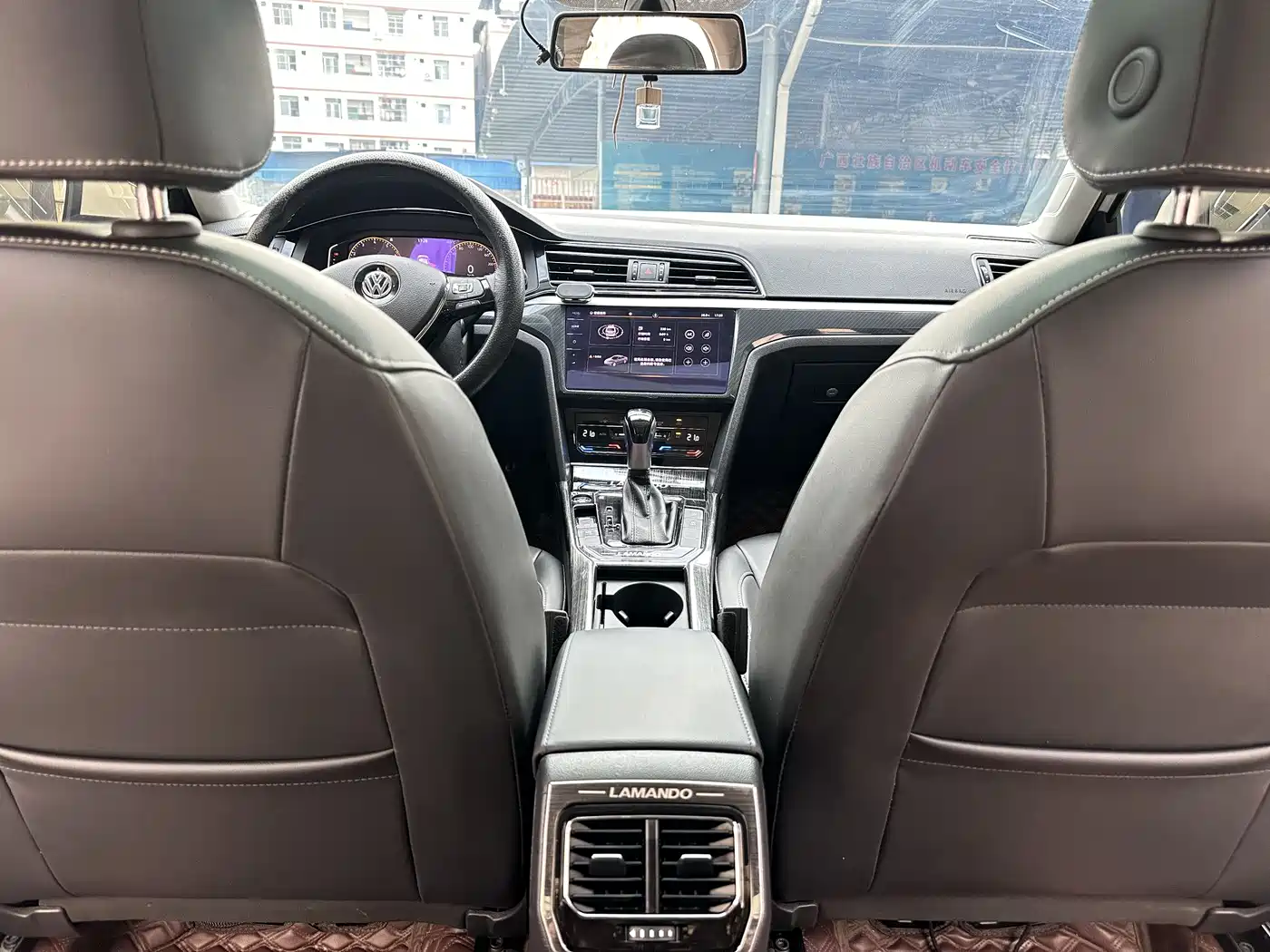 Volkswagen Lamando 2021 280TSI DSG Comfort Edition фото 13