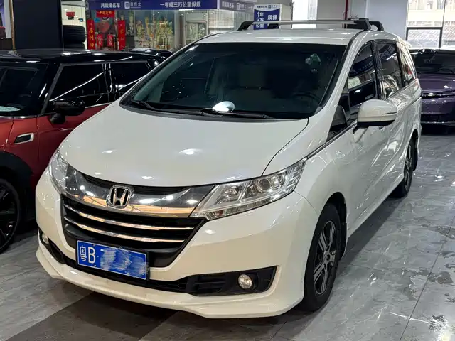Honda Odyssey 2015 Facelift 2.4L Comfort Edition
